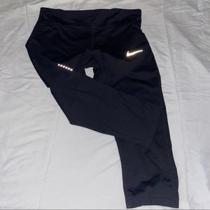 Nike Dry-fit capris workout leggings